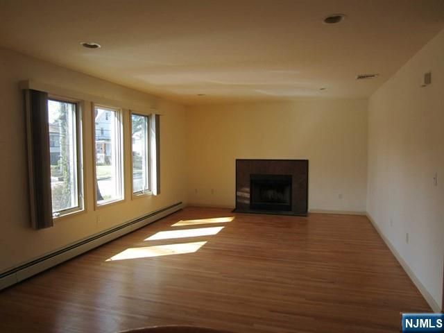 55 Columbus A, Tenafly, NJ 07067