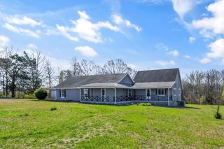 1500 Lock B Rd, S, Clarksville, TN 37040
