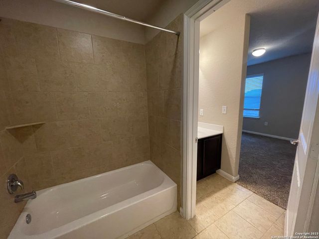 6907 Hibiscus Falls, San Antonio, TX 78218