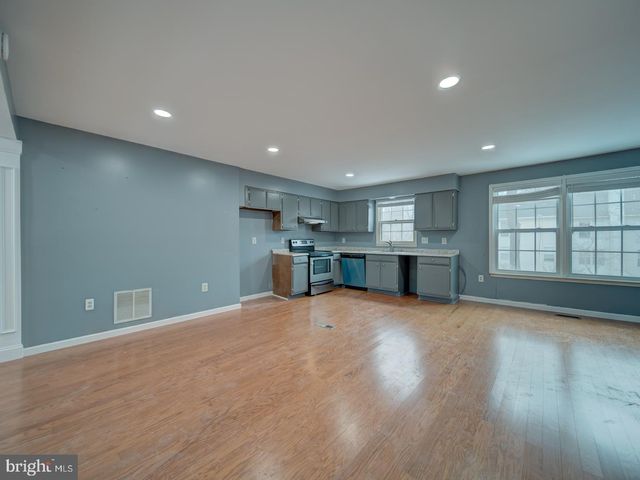 9865 HIGH WATER CT, Burke, VA 22015