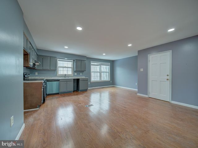 9865 HIGH WATER CT, Burke, VA 22015
