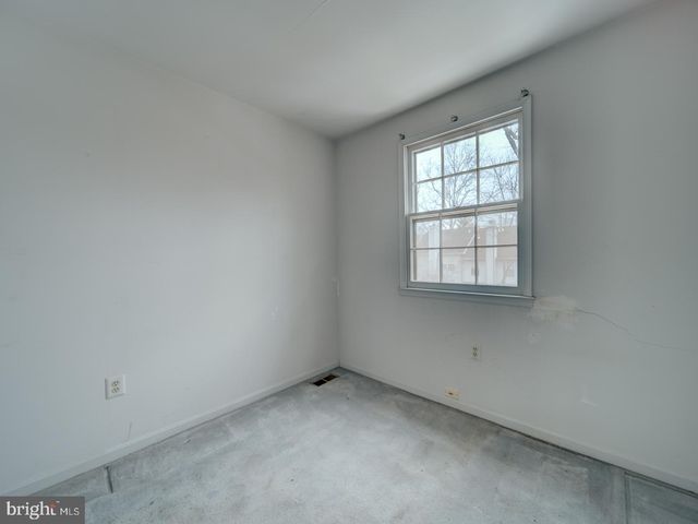 9865 HIGH WATER CT, Burke, VA 22015