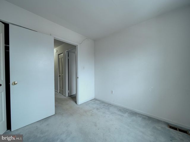 9865 HIGH WATER CT, Burke, VA 22015