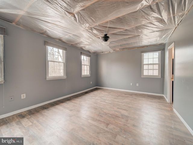 9865 HIGH WATER CT, Burke, VA 22015