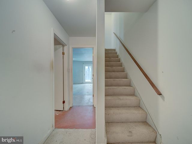 9865 HIGH WATER CT, Burke, VA 22015