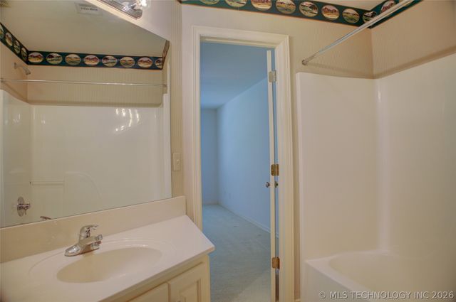 7441 N 202nd East Avenue, Owasso, OK 74055