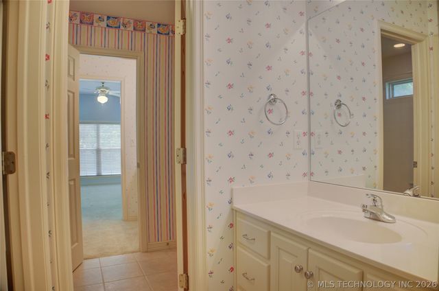 7441 N 202nd East Avenue, Owasso, OK 74055