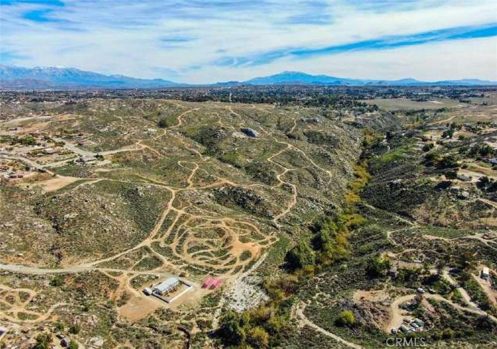 Image 11 of property listing at 0 Horizon View Drive, Riverside, CA 92506