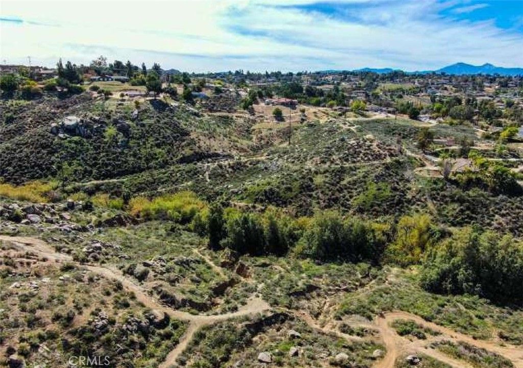 Image 21 of property listing at 0 Horizon View Drive, Riverside, CA 92506