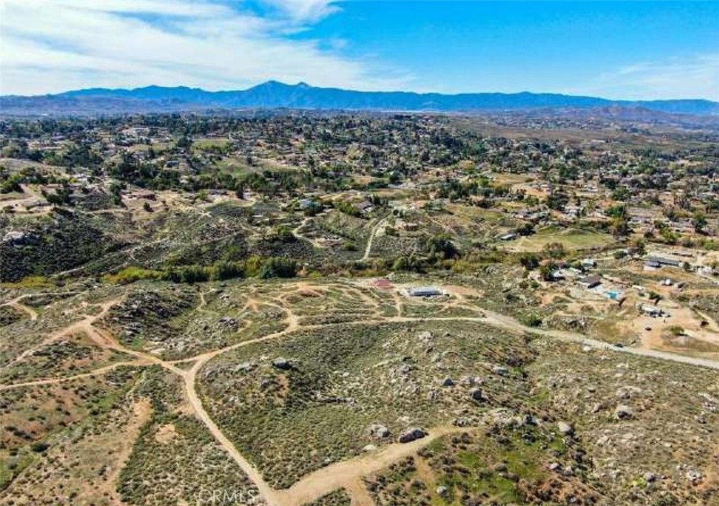 Image 6 of property listing at 0 Horizon View Drive, Riverside, CA 92506