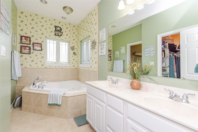 8037 Timberwind Trail, Franklin Twp, OH 45005
