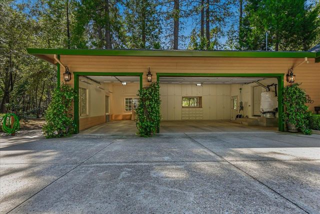 23335 Fortress Way, Pioneer, CA 95666