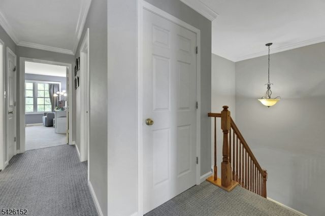 80 Magnolia Way, North Haledon Boro, NJ 07508