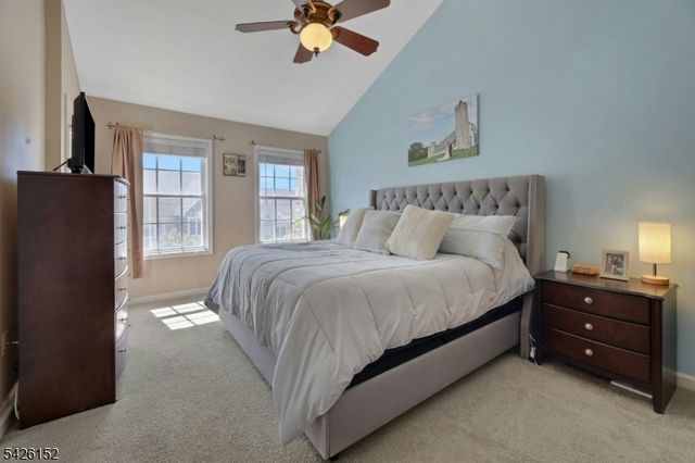 80 Magnolia Way, North Haledon Boro, NJ 07508