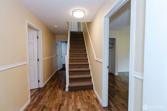 3305 Pine Road, Bremerton, WA 98310