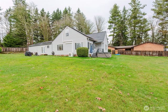 3305 Pine Road, Bremerton, WA 98310