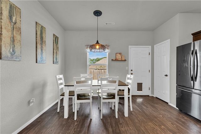 2229 N Champions Court, Siloam Springs, AR 72761