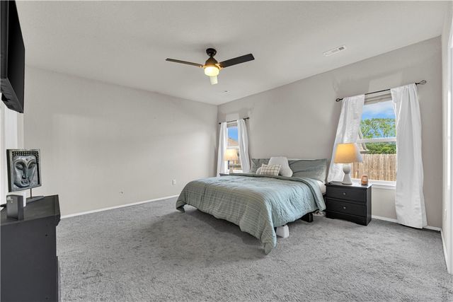 2229 N Champions Court, Siloam Springs, AR 72761