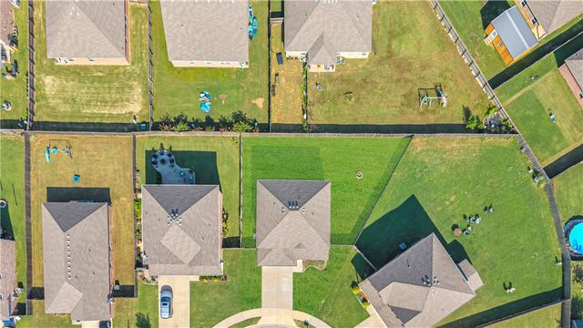 2229 N Champions Court, Siloam Springs, AR 72761