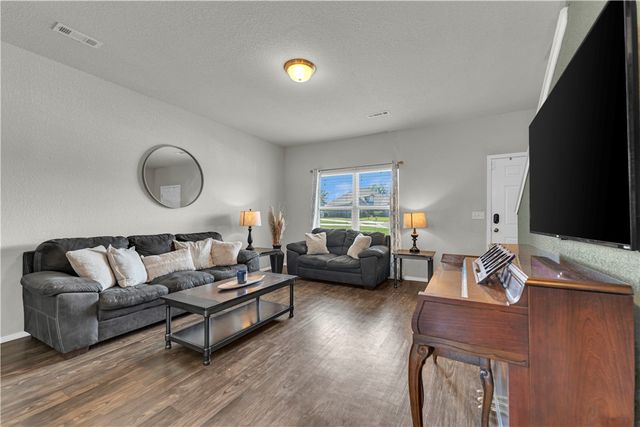 2229 N Champions Court, Siloam Springs, AR 72761