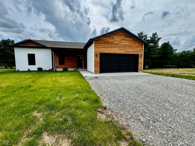 780 Northern Acres Drive, Ladoga, IN 47954