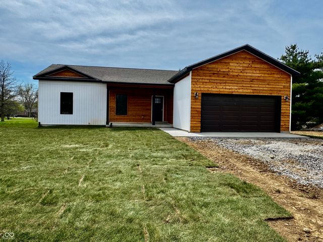 780 Northern Acres Drive, Ladoga, IN 47954