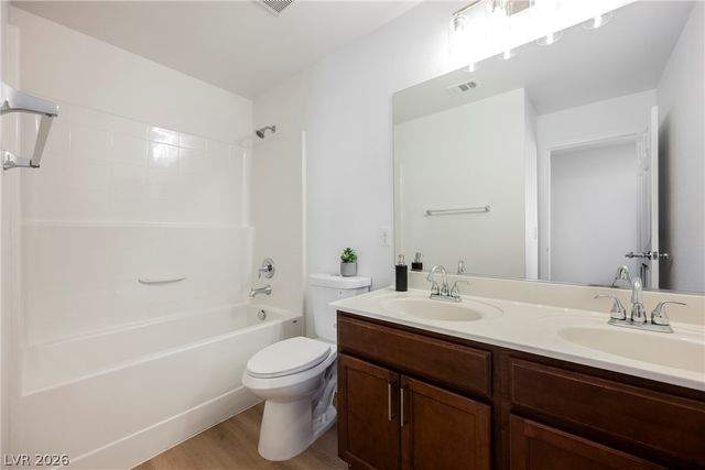 305 Petrus Court, North Las Vegas, NV 89031