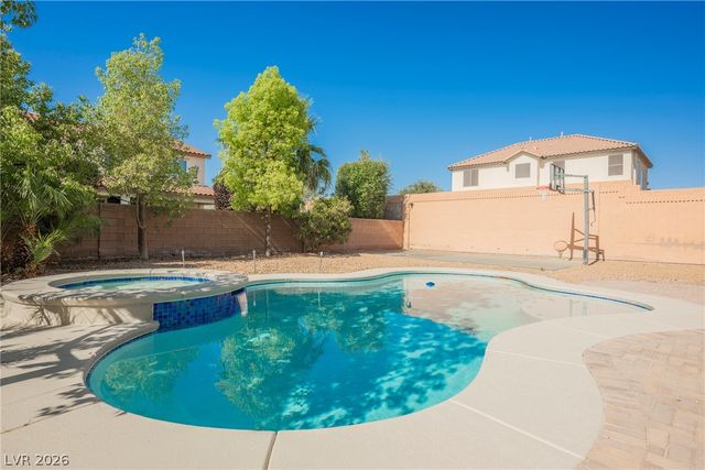 305 Petrus Court, North Las Vegas, NV 89031