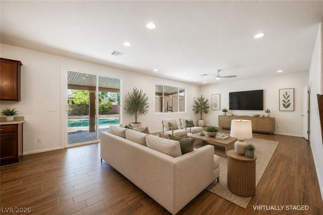 305 Petrus Court, North Las Vegas, NV 89031