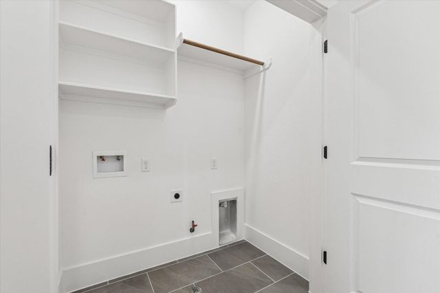 5614 Azores, Houston, TX 77091