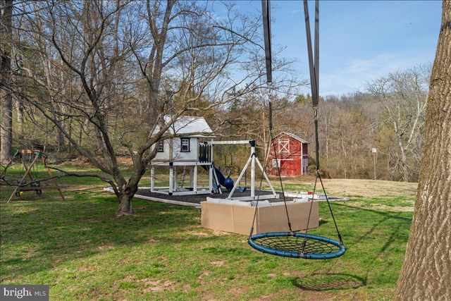 53 NEDSLAND AVE, Titusville, NJ 08560