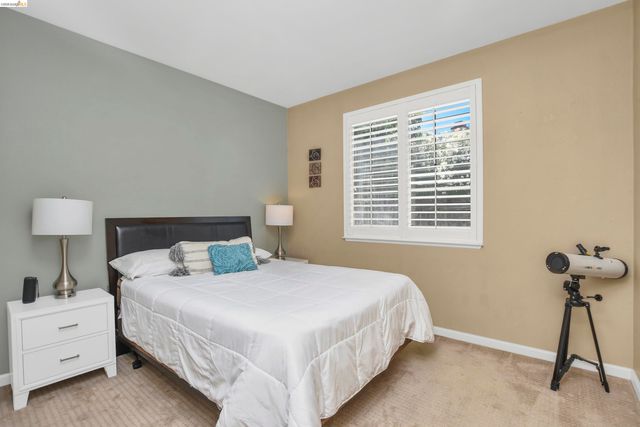 2174 Newton Dr, Brentwood, CA 94513
