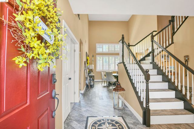 2174 Newton Dr, Brentwood, CA 94513