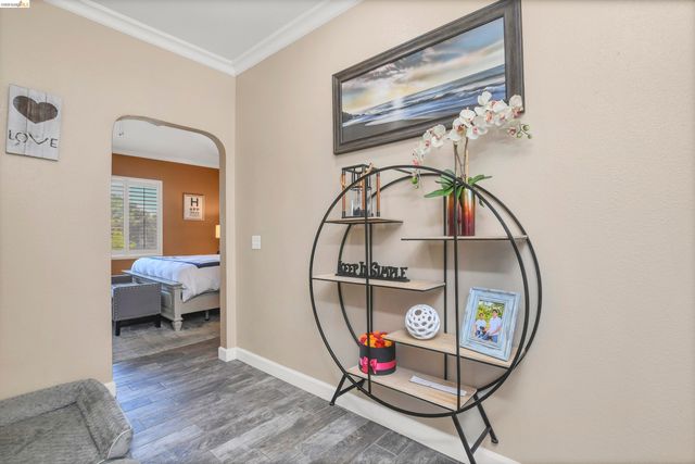 2174 Newton Dr, Brentwood, CA 94513