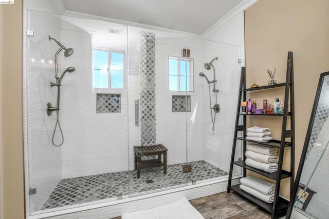 2174 Newton Dr, Brentwood, CA 94513