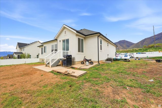 1282 S 50 E, Salem, UT 84653
