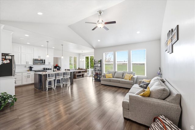 1282 S 50 E, Salem, UT 84653