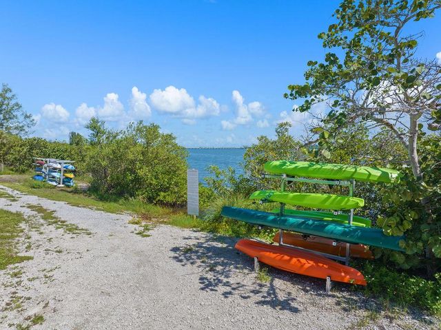 4397 Pinafore Street Hallmark 216, Vero Beach, FL 32967