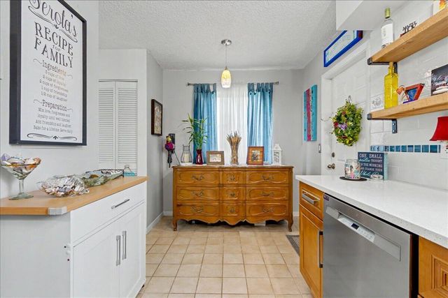 6198 Riverwalk Lane 1, Jupiter, FL 33458