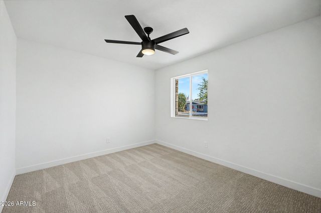 602 E OSAGE Avenue, Apache Junction, AZ 85119