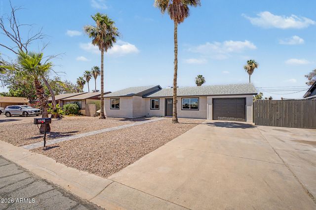 602 E OSAGE Avenue, Apache Junction, AZ 85119