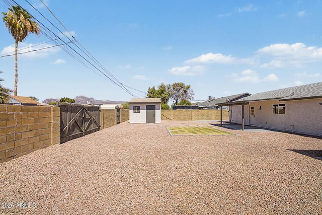 602 E OSAGE Avenue, Apache Junction, AZ 85119