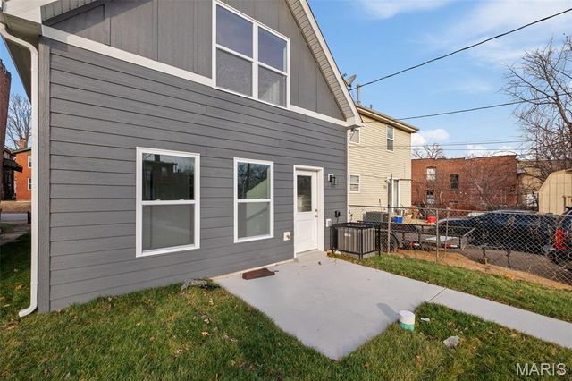 4116 Virginia Avenue, St Louis, MO 63118