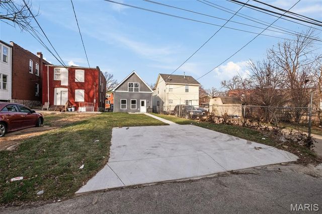 4116 Virginia Avenue, St Louis, MO 63118