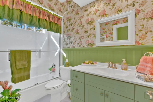 1402 Sennia Court SE, Bolivia, NC 28422