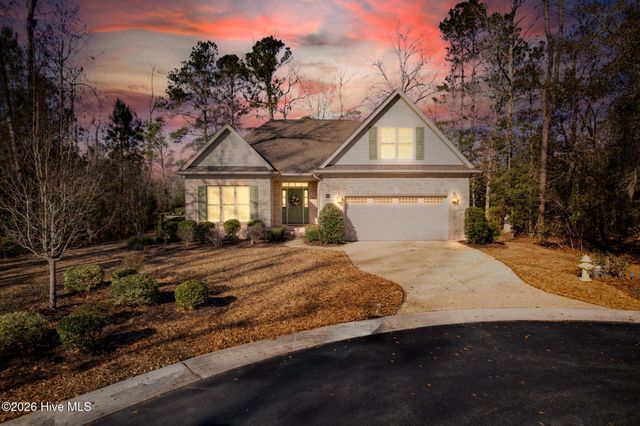 1402 Sennia Court SE, Bolivia, NC 28422