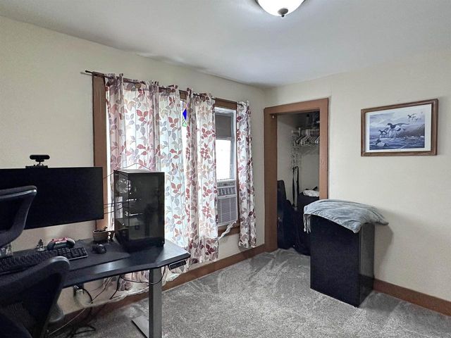 811 McKinley Street, Janesville, WI 53548