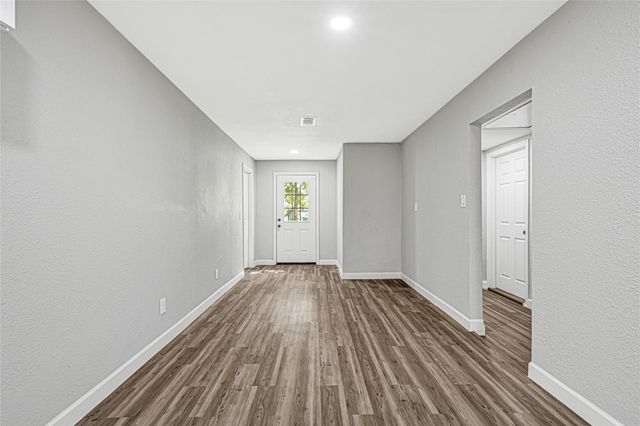 6511 Belmark Street, Houston, TX 77087