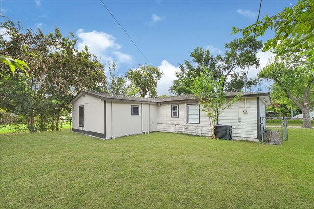 6511 Belmark Street, Houston, TX 77087