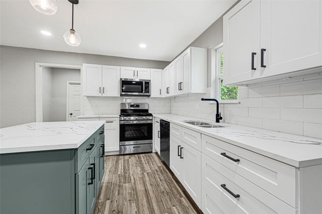 6511 Belmark Street, Houston, TX 77087